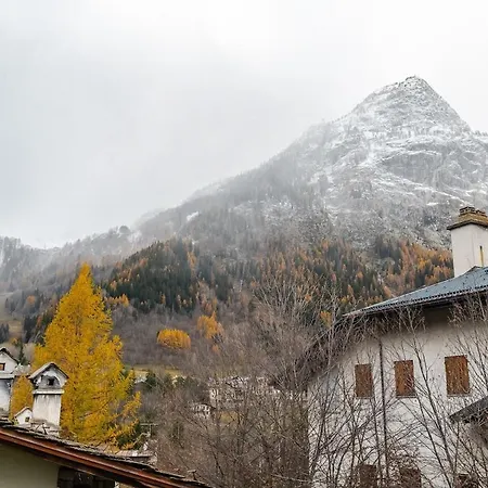 Centro Paese - 2 Passi Dalle Piste * Курмайор