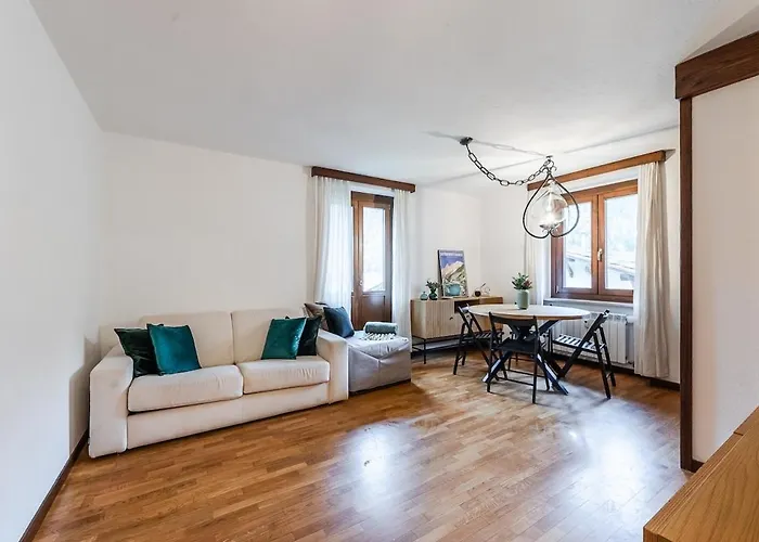 Апартаменти Centro Paese - 2 Passi Dalle Piste